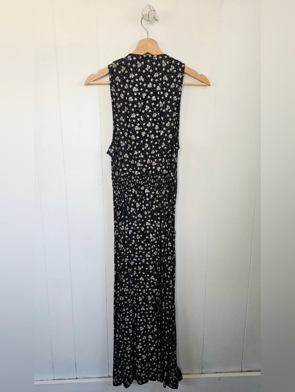 VINTAGE Ditsy Floral Maxi Dress - Picture 2 of 9